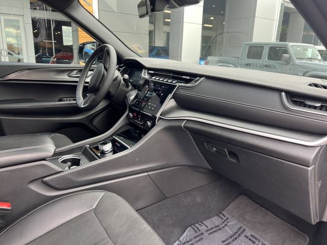 2025 Jeep Grand Cherokee L Altitude X