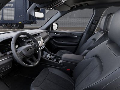 2026 Jeep Grand Cherokee L Laredo