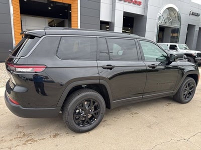 2026 Jeep Grand Cherokee L Laredo