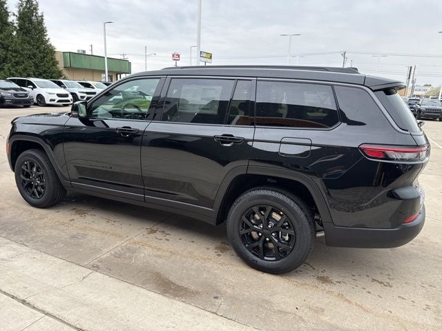 2026 Jeep Grand Cherokee L Laredo
