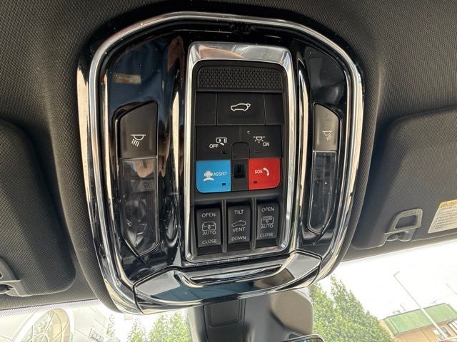 2023 Jeep Grand Cherokee L Overland ADVANCED PRO TECH