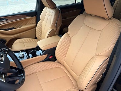 2027 Jeep Grand Cherokee L Summit