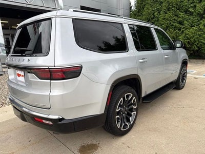 2024 Jeep Wagoneer Series II