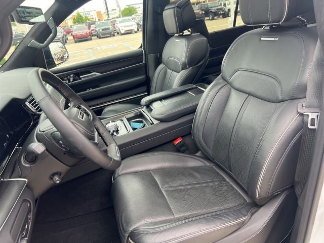 2024 Jeep Grand Wagoneer Series II