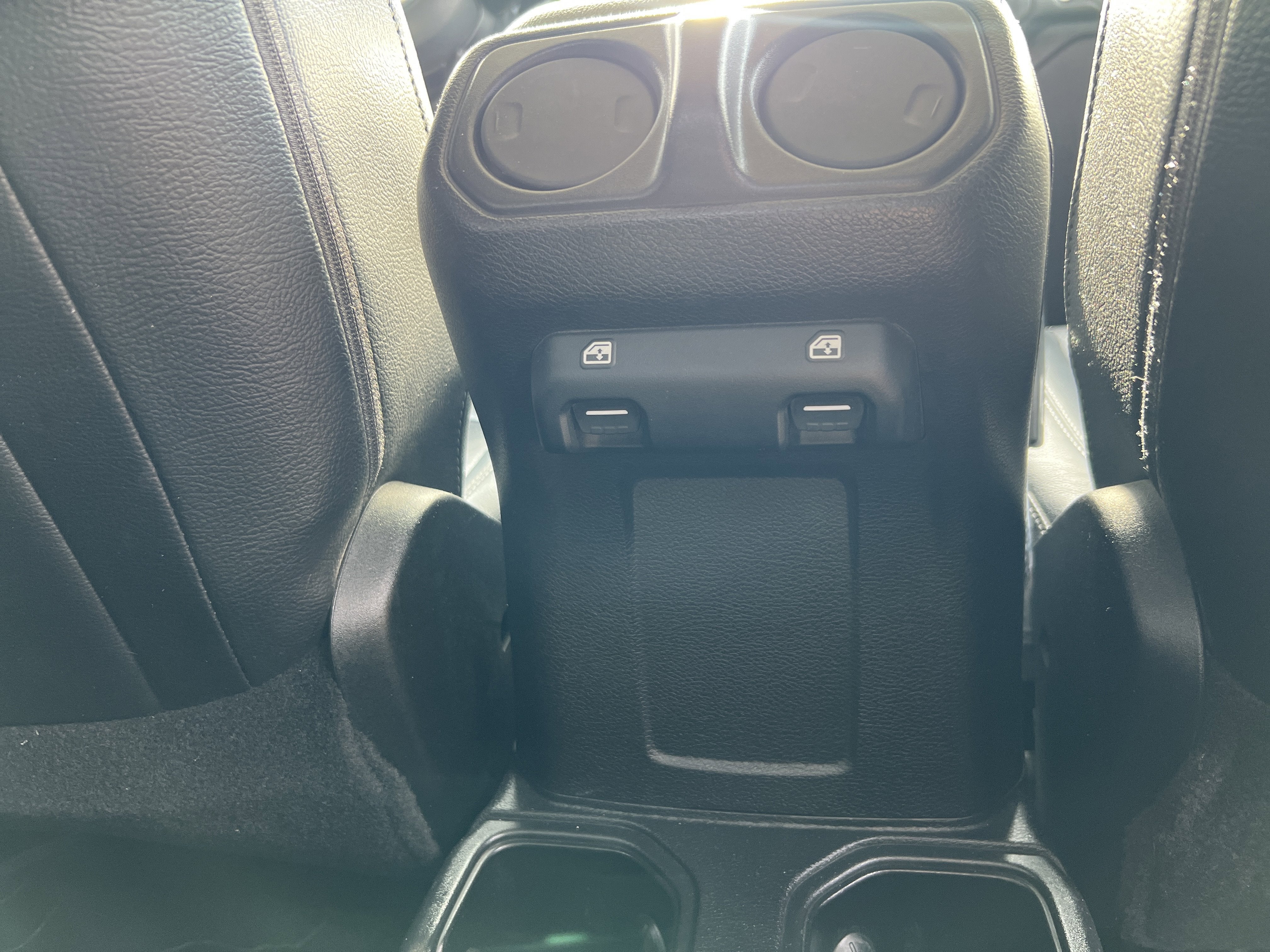 2021 Jeep Gladiator Willys