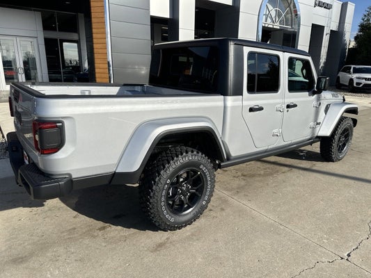 2024 Jeep Gladiator Willys 4x4 in Indianapolis, IN - Ed Martin Automotive Group