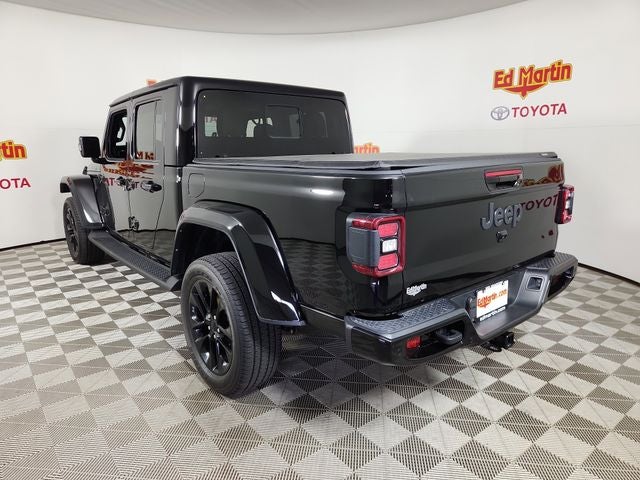 2022 Jeep Gladiator Overland