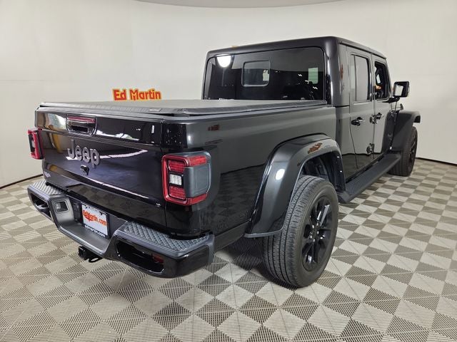 2022 Jeep Gladiator Overland