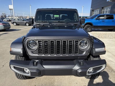 2026 Jeep Gladiator Sahara 4x4