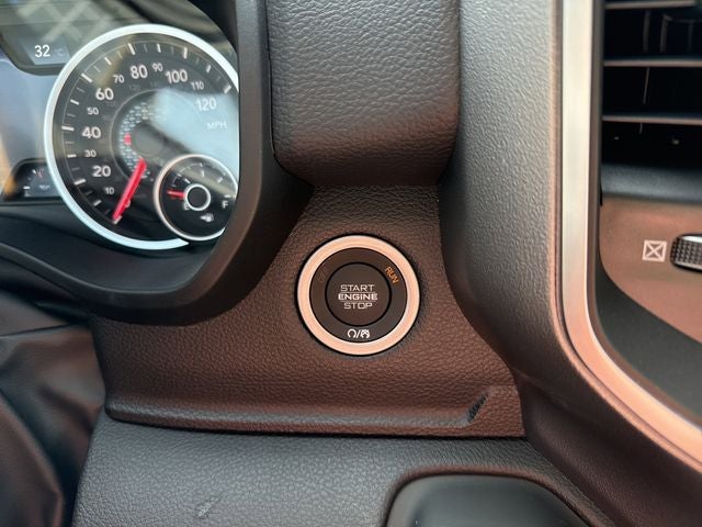 2026 RAM Ram 1500 Big Horn 4x4 Crew Cab 5'7 Box