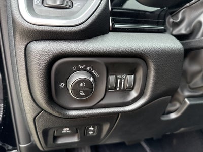 2026 RAM Ram 1500 Laramie 4x4 Crew Cab 5'7 Box