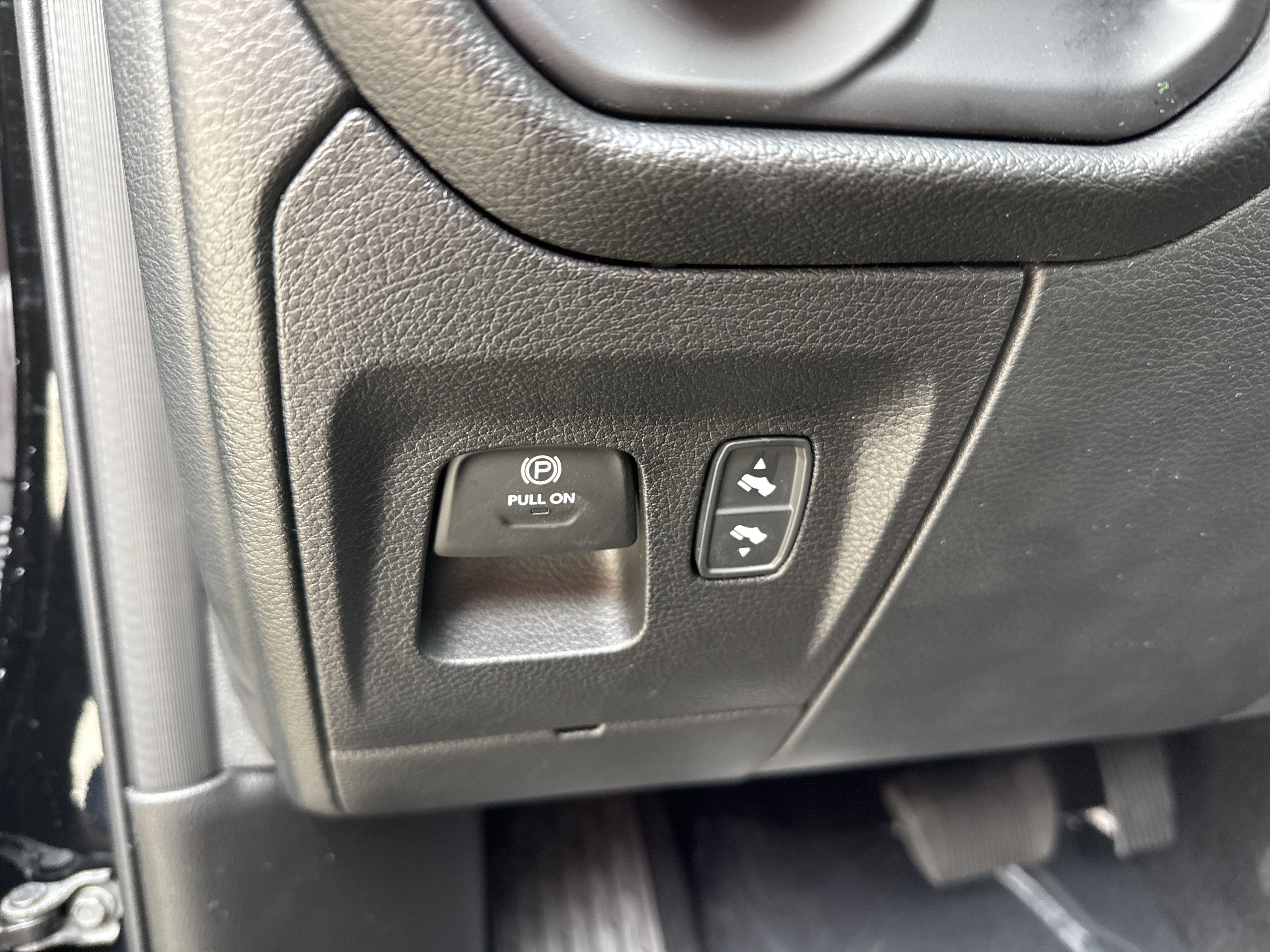 2026 RAM Ram 1500 Laramie 4x4 Crew Cab 5'7 Box