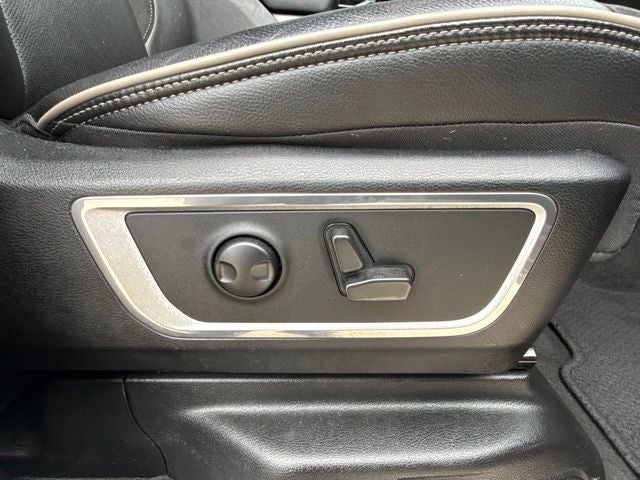 2022 RAM Ram 1500 Laramie