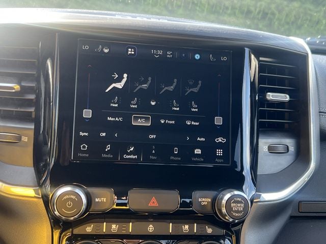 2024 RAM Ram 1500 Laramie