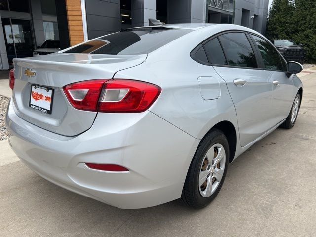 2018 Chevrolet Cruze LS