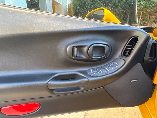 2003 Chevrolet Corvette Base