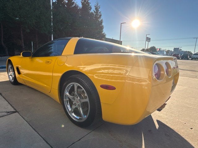 2003 Chevrolet Corvette Base