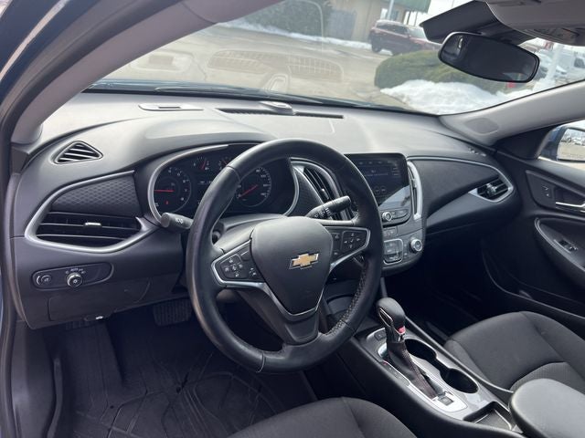 2025 Chevrolet Malibu RS