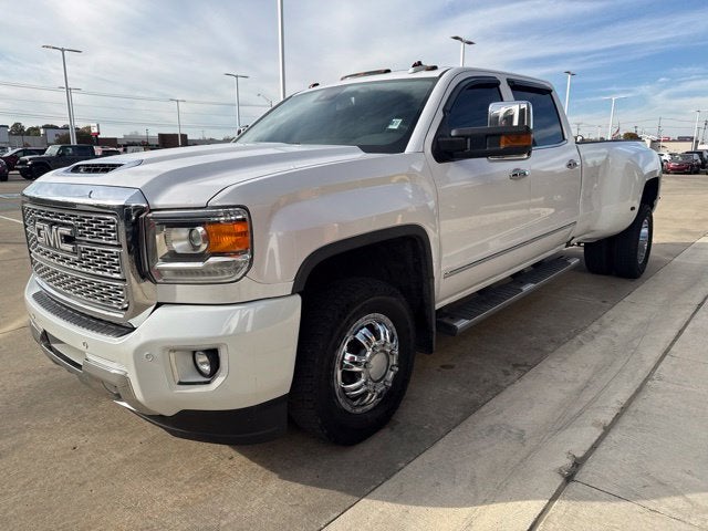 2018 GMC Sierra 3500HD Denali