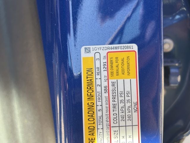 2021 Cadillac XT4 Premium Luxury