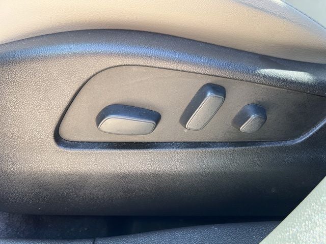 2021 Cadillac XT4 Premium Luxury