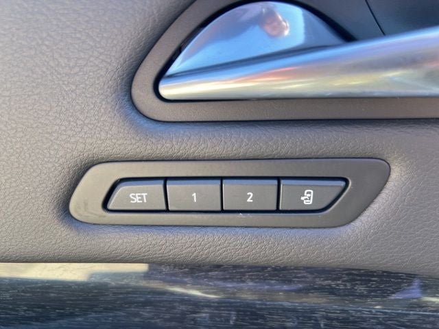 2021 Cadillac XT4 Premium Luxury