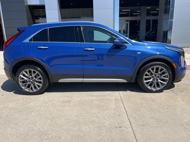 2021 Cadillac XT4 Premium Luxury