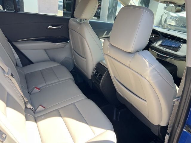 2021 Cadillac XT4 Premium Luxury