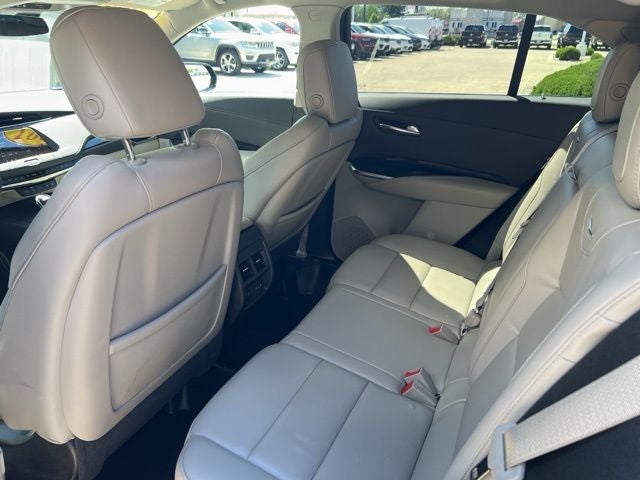 2021 Cadillac XT4 Premium Luxury