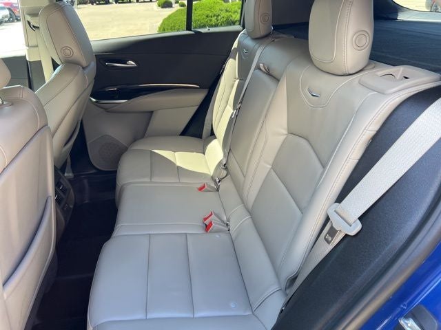 2021 Cadillac XT4 Premium Luxury