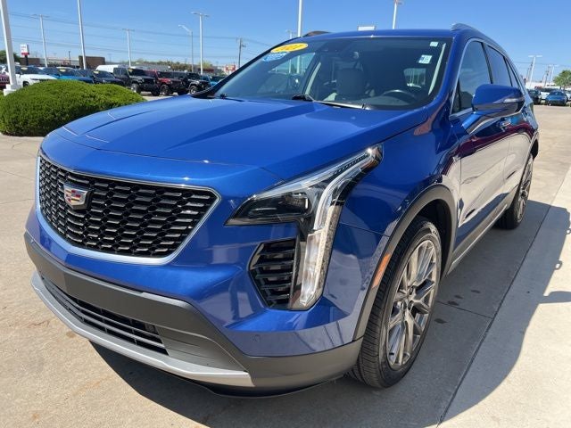 2021 Cadillac XT4 Premium Luxury