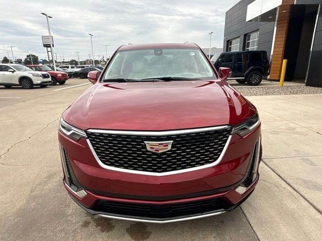 2025 Cadillac XT6 Premium Luxury