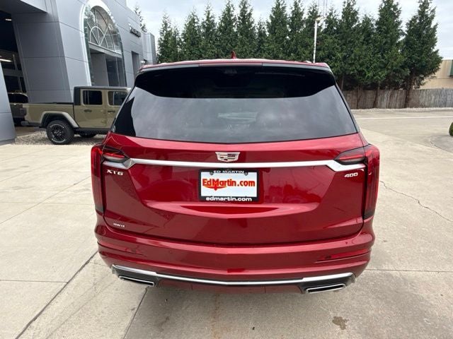2025 Cadillac XT6 Premium Luxury