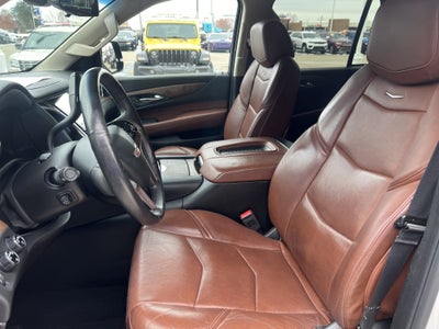 2018 Cadillac Escalade Luxury