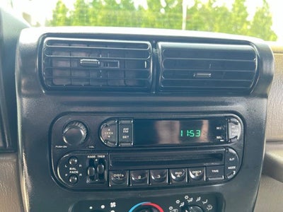 2004 Jeep Wrangler SE