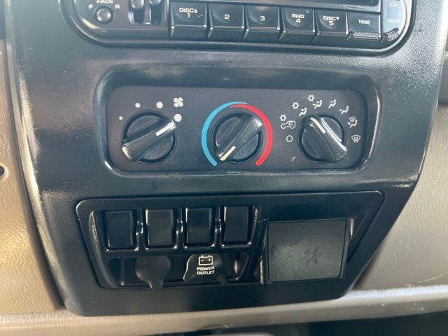 2004 Jeep Wrangler SE