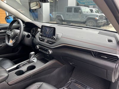 2021 Nissan Altima 2.5 SR