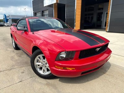 2007 Ford Mustang V6 Deluxe