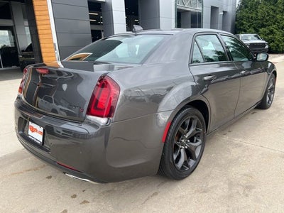 2021 Chrysler 300 S