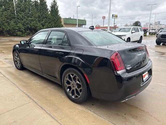 2017 Chrysler 300 S