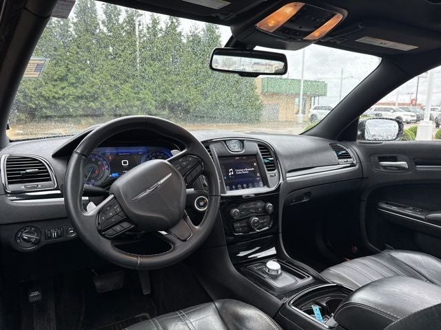 2017 Chrysler 300 S