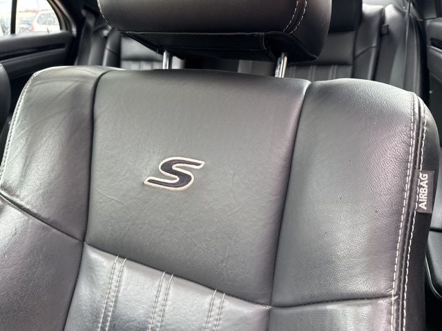 2017 Chrysler 300 S