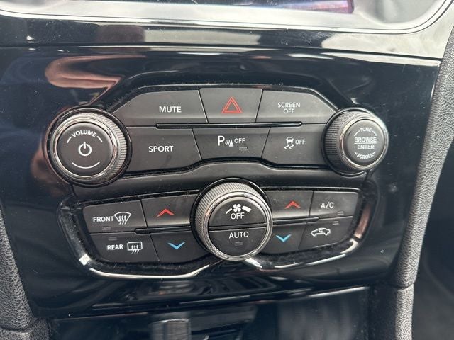 2017 Chrysler 300 S