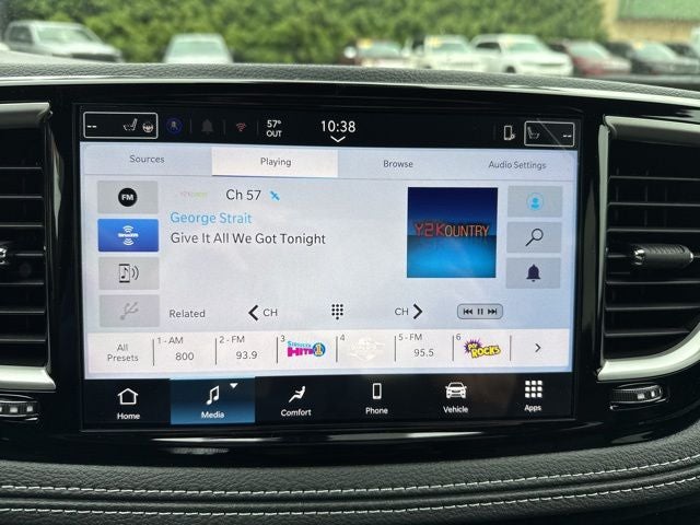 2027 Chrysler Pacifica Select