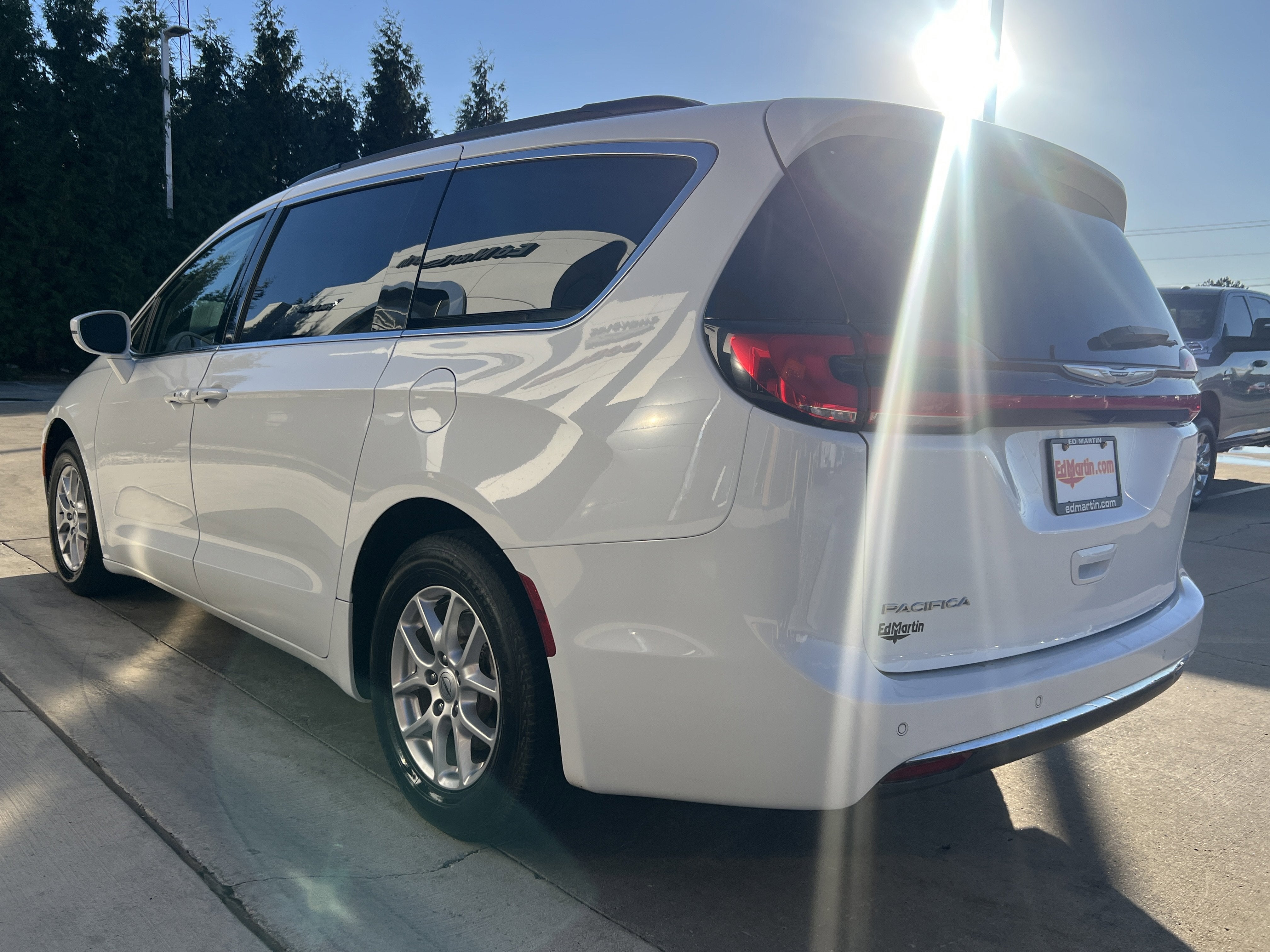 2022 Chrysler Pacifica Touring L
