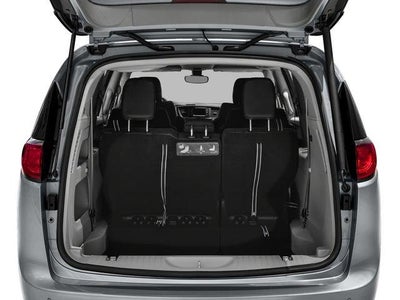 2017 Chrysler Pacifica Touring L Plus