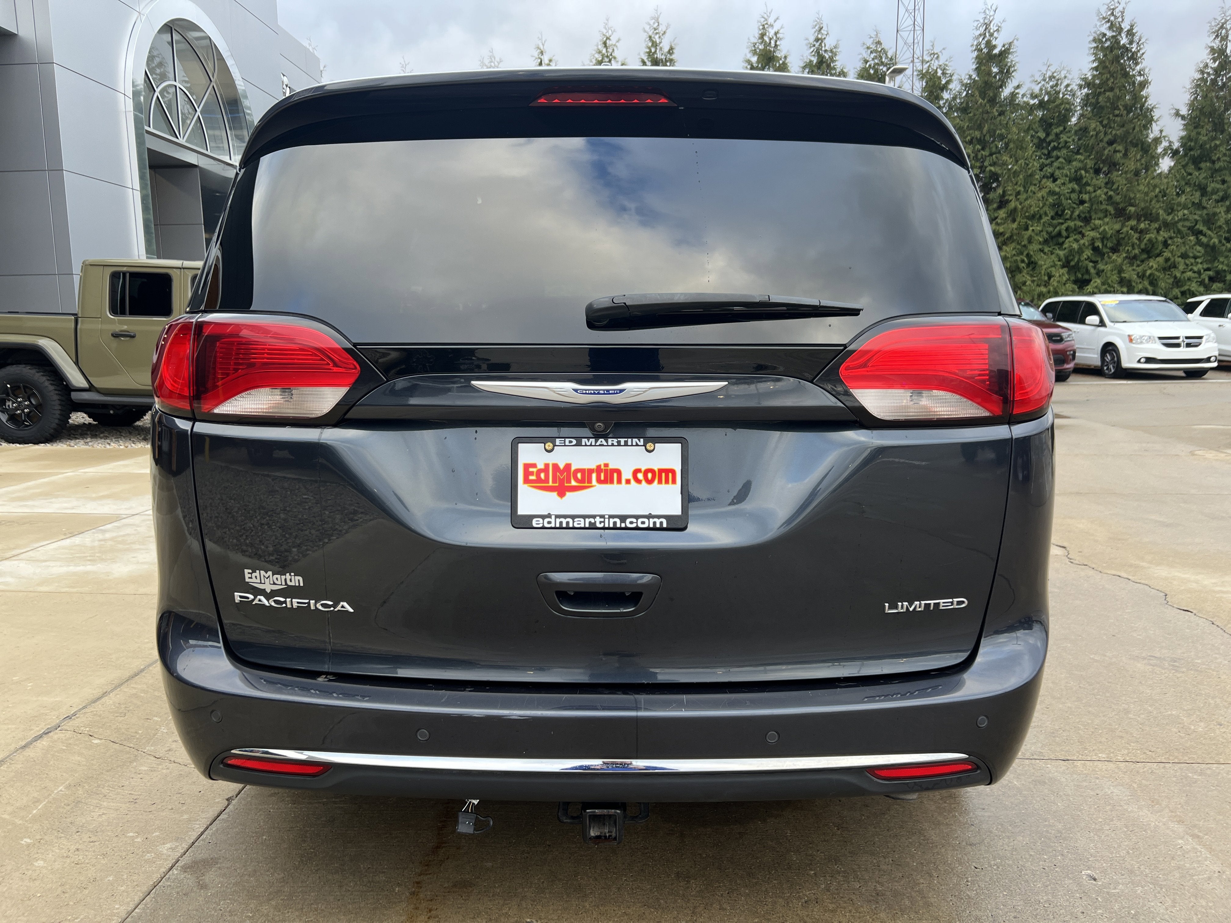 2020 Chrysler Pacifica Limited