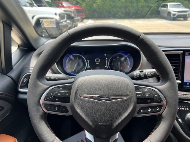 2024 Chrysler Pacifica Pinnacle