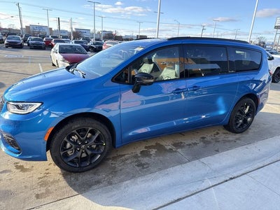 2026 Chrysler Pacifica Limited