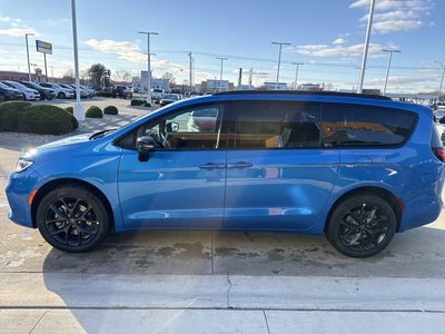2026 Chrysler Pacifica Limited
